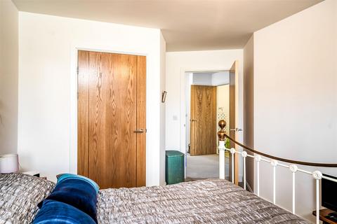 1 bedroom apartment for sale, Miller Court, High View, Bedford, Bedfordshire, Mk41 8EZ