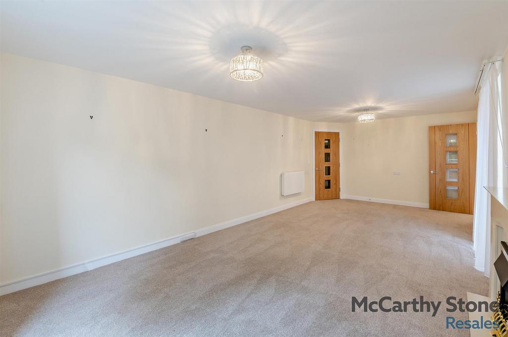 8663715-interior10-800.jpg
