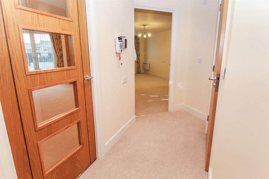 Entrance Hall.jpg