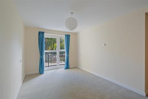 2 bedroom apartment for sale - William Court, Overnhill Road, Downend, Bristol, BS16 5FL