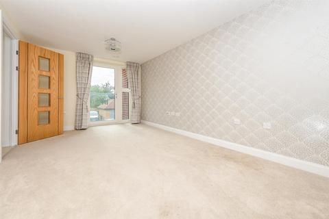 1 bedroom apartment for sale, Eleanor House, 232 London Road, St Albans, Hertfordshire, AL1 1NR