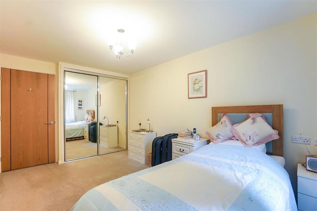 Main bedroom.jpg