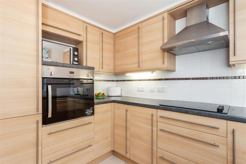 Kitchen 12 FC(b).jpg