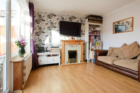 39 Blenheim Road, Yapton, Arundel, BN18 0HH