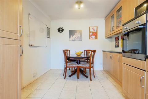39 Blenheim Road, Yapton, Arundel, BN18 0HH
