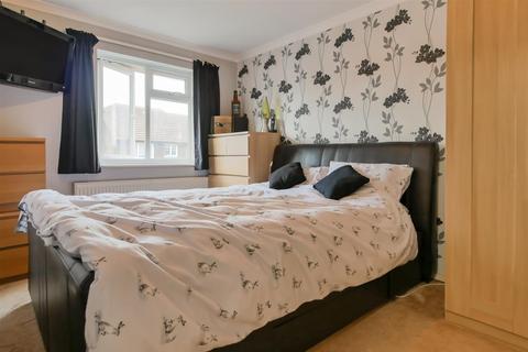 39 Blenheim Road, Yapton, Arundel, BN18 0HH