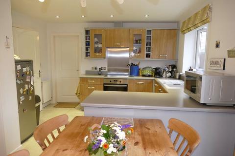 4 Bow Bridge Close, Market Weighton, York, YO43 3FH