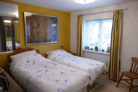 4 Bow Bridge Close, Market Weighton, York, YO43 3FH