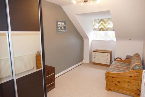 4 Bow Bridge Close, Market Weighton, York, YO43 3FH