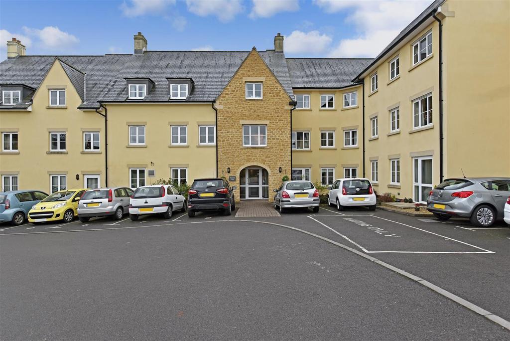 Wingfield Court- External