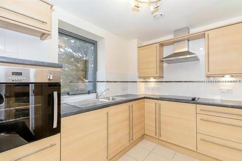 2 bedroom apartment for sale, Jenner Court, St. Georges Road, Cheltenham, GL50 3ER