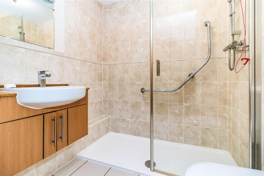 Shower room.jpg