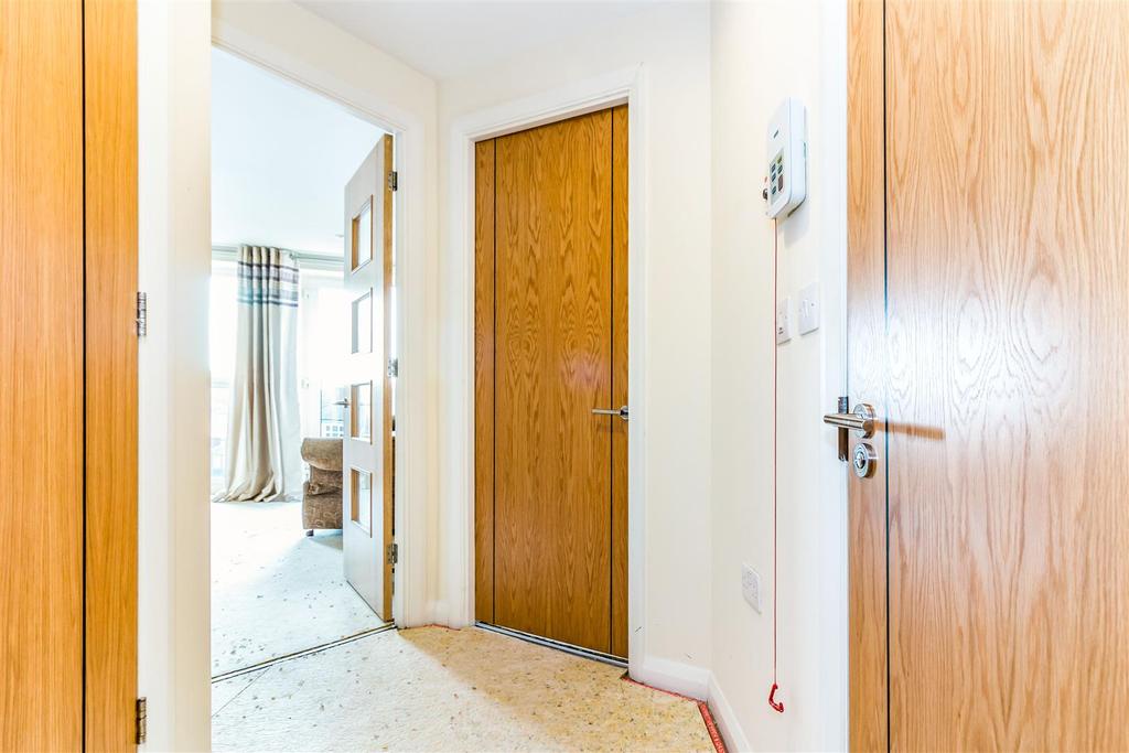 Hall.jpg