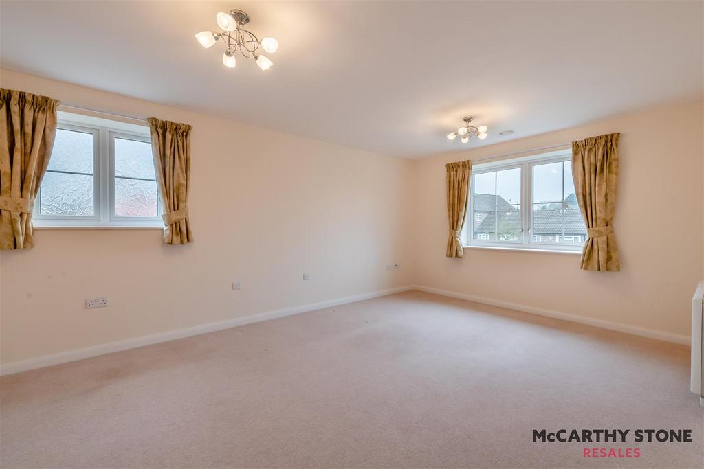 8587339-interior08.jpg