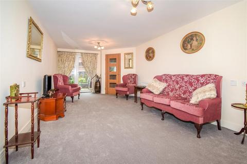 2 bedroom apartment for sale - Glenhills Court, Little Glen Road, Glen Parva, Leicester, LE2 9DH