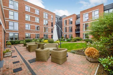 2 bedroom apartment for sale, Glenhills Court, Little Glen Road, Glen Parva, Leicester, LE2 9DH