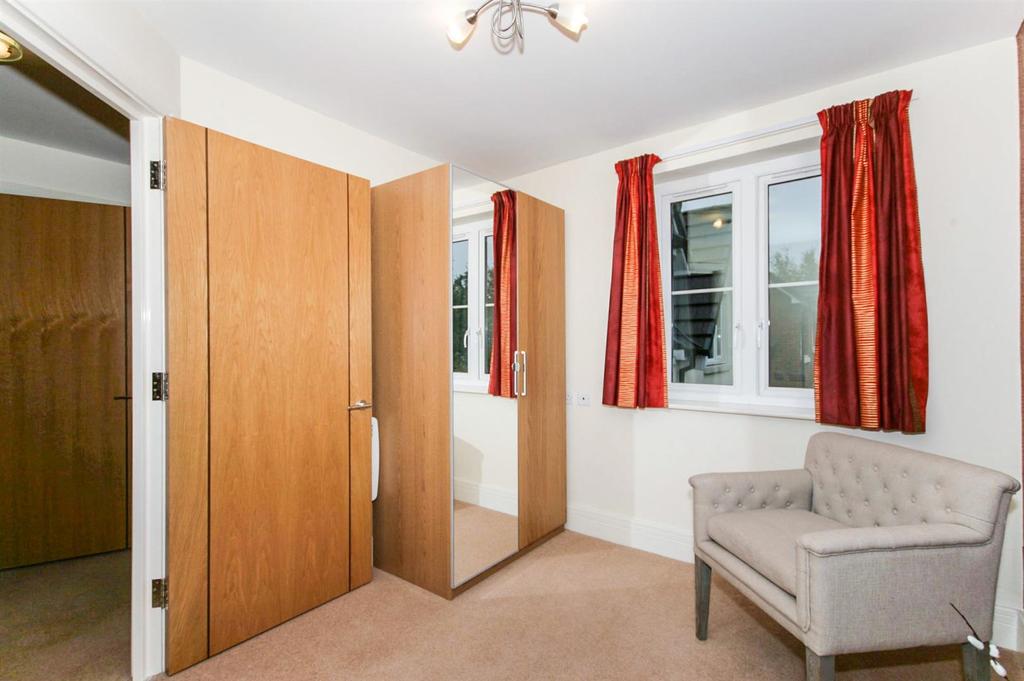 Bedroom 2.jpg