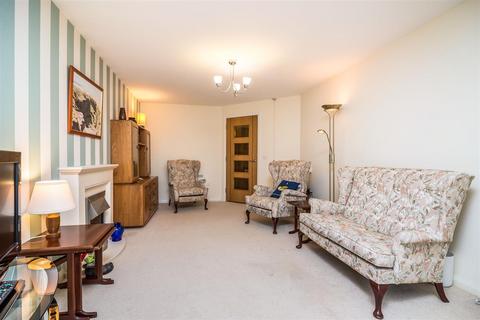 1 bedroom apartment for sale, Malpas Court, Malpas Road, Northallerton