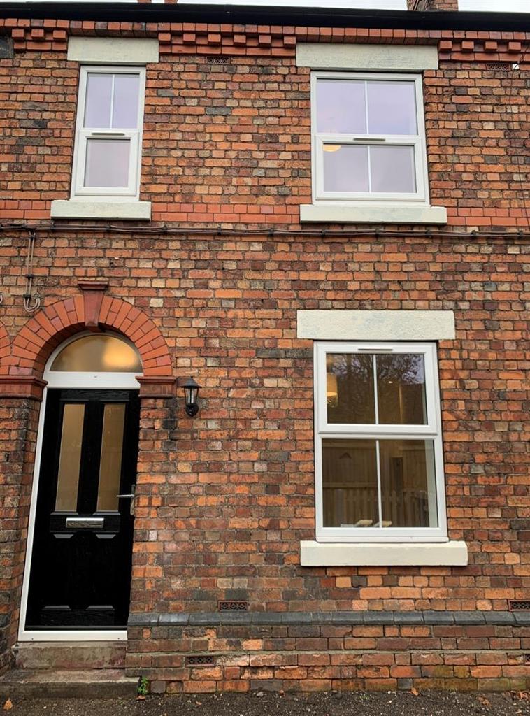 Railway Terrace, Milford, Stafford 3 bed house £895 pcm (£207 pw)