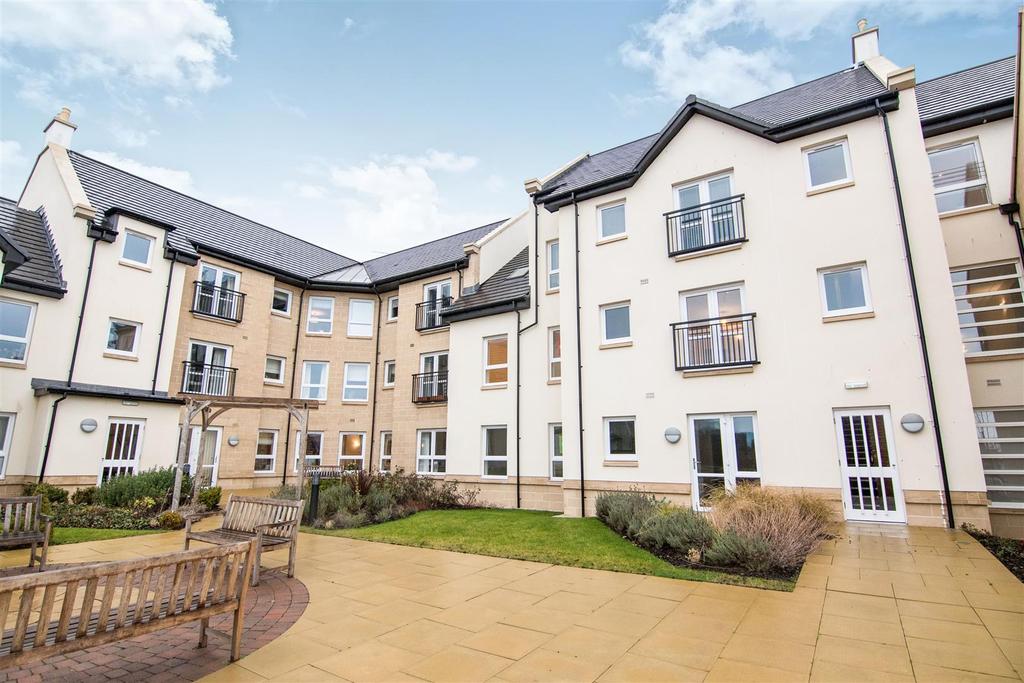 Rear Courtyard Beacon Courtjpg