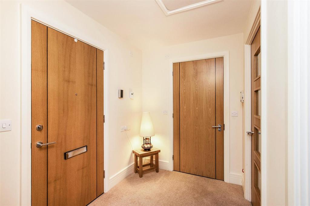Entrance Hall.jpg