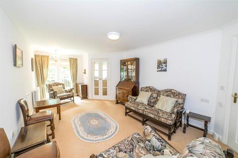 1 bedroom apartment for sale - Browning Court, Fenham Chase, Newcastle Upon Tyne