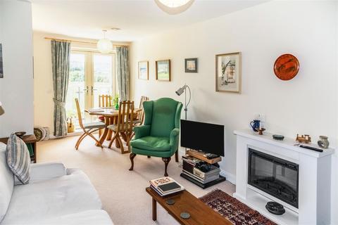 2 bedroom apartment for sale - 32 Keatley Place, Hospital Road, Moreton in Marsh