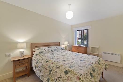 Bedroom (2).jpg