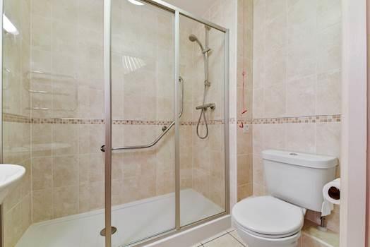 Shower room.jpg