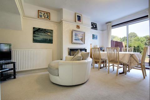 14 Morgan Crescent, Theydon Bois, Epping, CM16 7DX