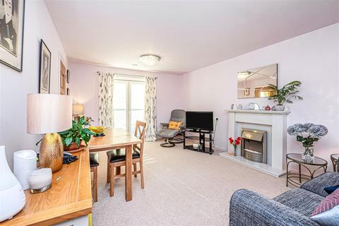 1 bedroom apartment for sale - North Bay Court, 119 North Marine Road, Scarborough, YO12 7JD