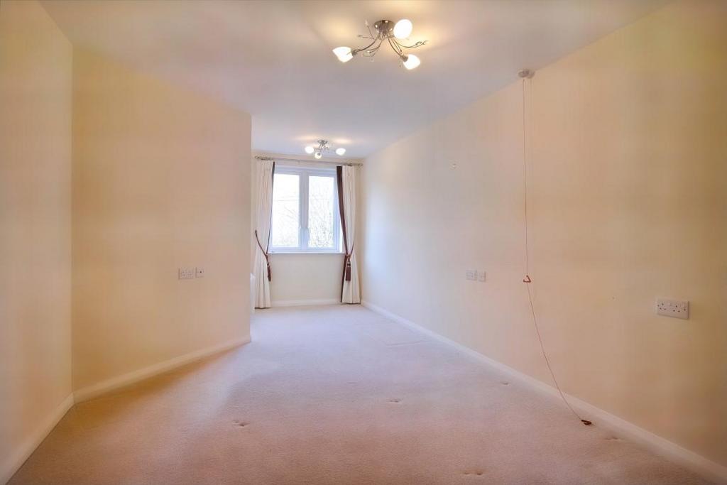 8534273-interior05 (Medium).JPG