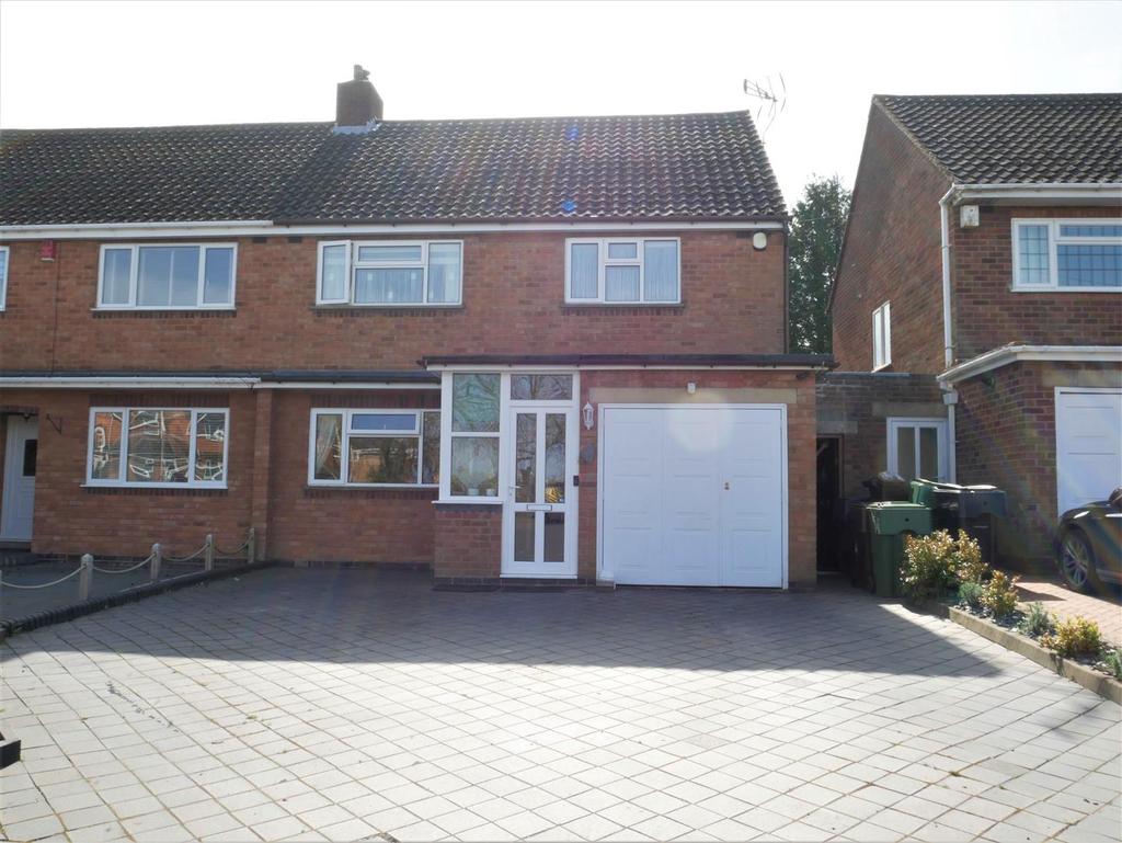 Rushleigh Road, Majors Green, Solihull 3 bed semidetached house £332,950