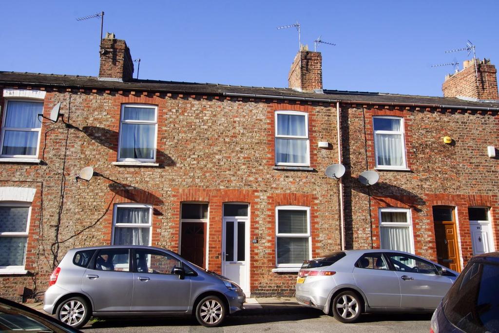 Baker Street, York 2 bed terraced house £185,000
