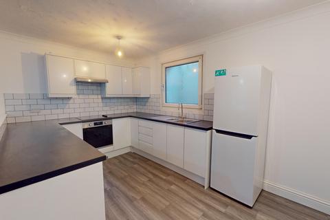 3 bedroom terraced house to rent, Washington Street