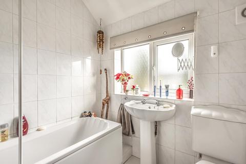 20 Sunray Avenue, Bromley, BR2 8EW