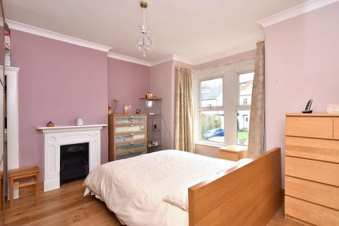 5a Codrington Hill, London, SE23 1LR