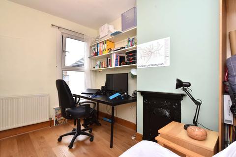 5a Codrington Hill, London, SE23 1LR