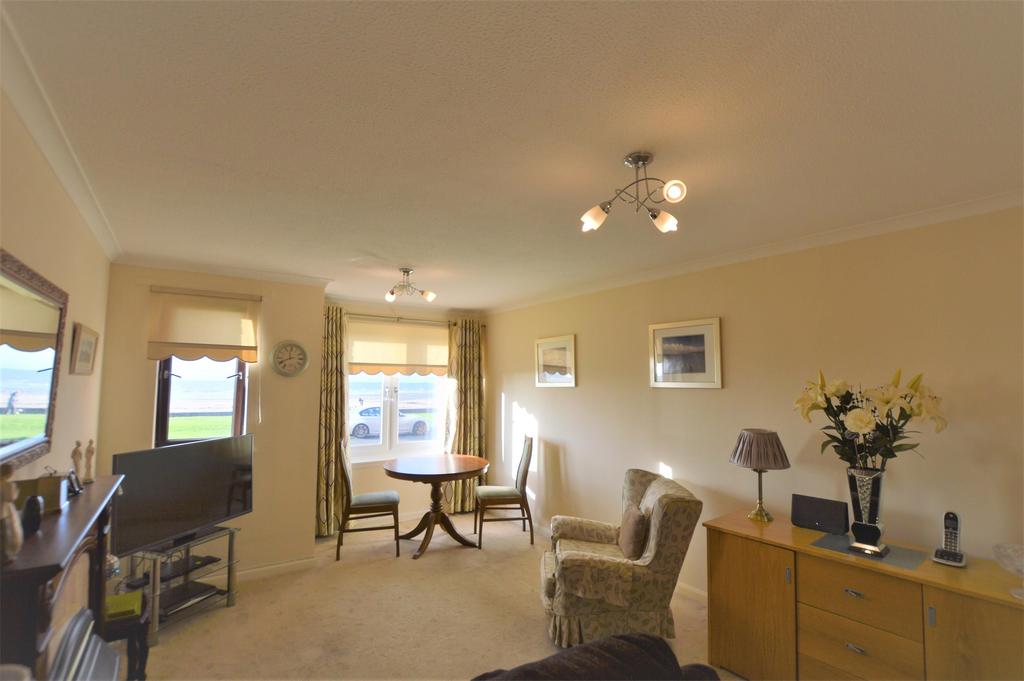 31 Montgomerie Crescent, SALTCOATS... 2 bed ground floor flat £109,000