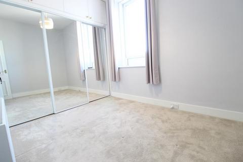 2 bedroom flat to rent, Pitstruan Place , First Floor Right, AB10