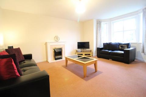 2 bedroom flat to rent, Holburn Street, First Floor, AB10