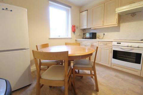 2 bedroom flat to rent, Holburn Street, First Floor, AB10