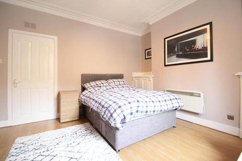1 bedroom flat to rent, Urquhart Road, First Floor, AB24