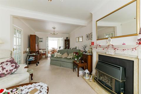 10 Harvey Road, Whitton, Hounslow, TW4 5LU