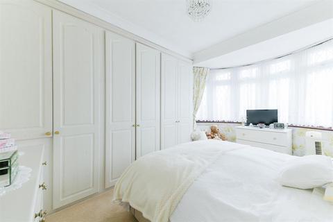 10 Harvey Road, Whitton, Hounslow, TW4 5LU