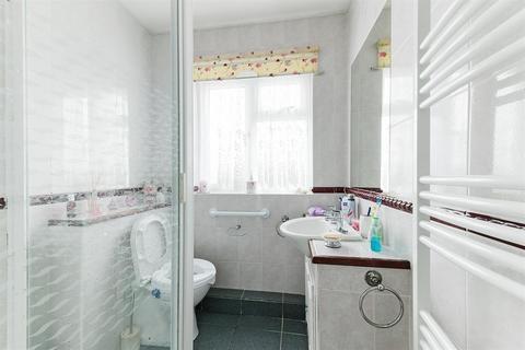 10 Harvey Road, Whitton, Hounslow, TW4 5LU