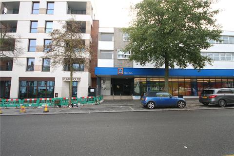 Flat 7, 20 Station Road, London, SE25 5AJ