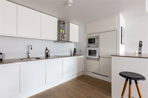 2 bedroom flat to rent, Bell Street, London