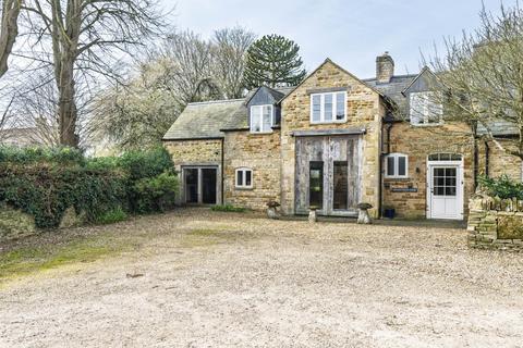 undefined, West End, Kingham