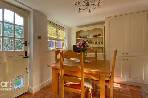 Barnfield Cottage Barnfield, Manningtree, CO11 2AD